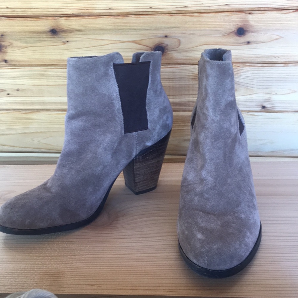 Vince Camuto booties